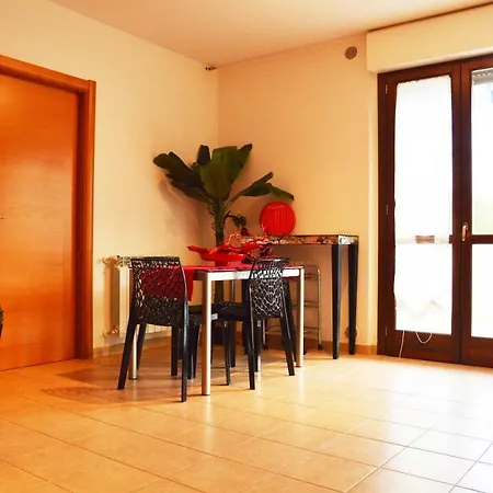 Via Della Pace Apartmán *